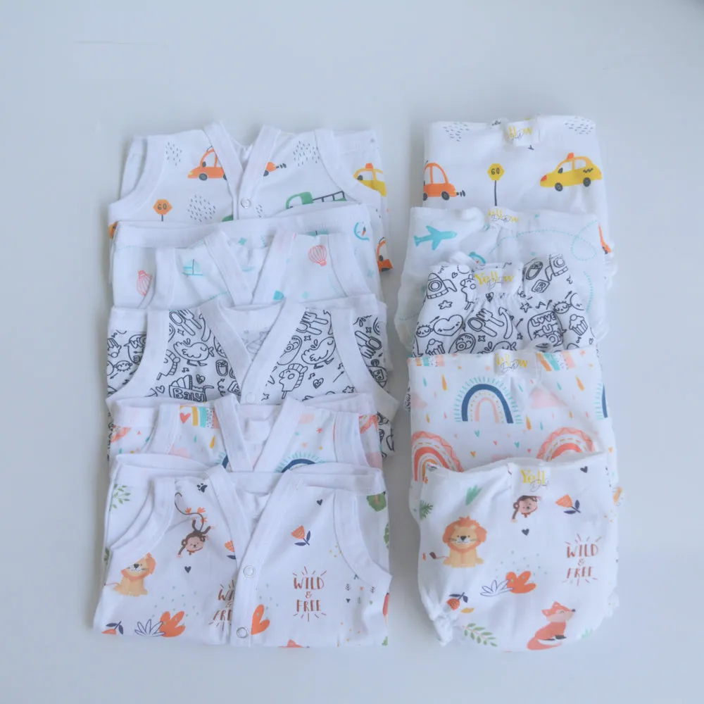 Hearts & Colours Basket - Everyday Essentials Nappy & Vest (Set of 20)