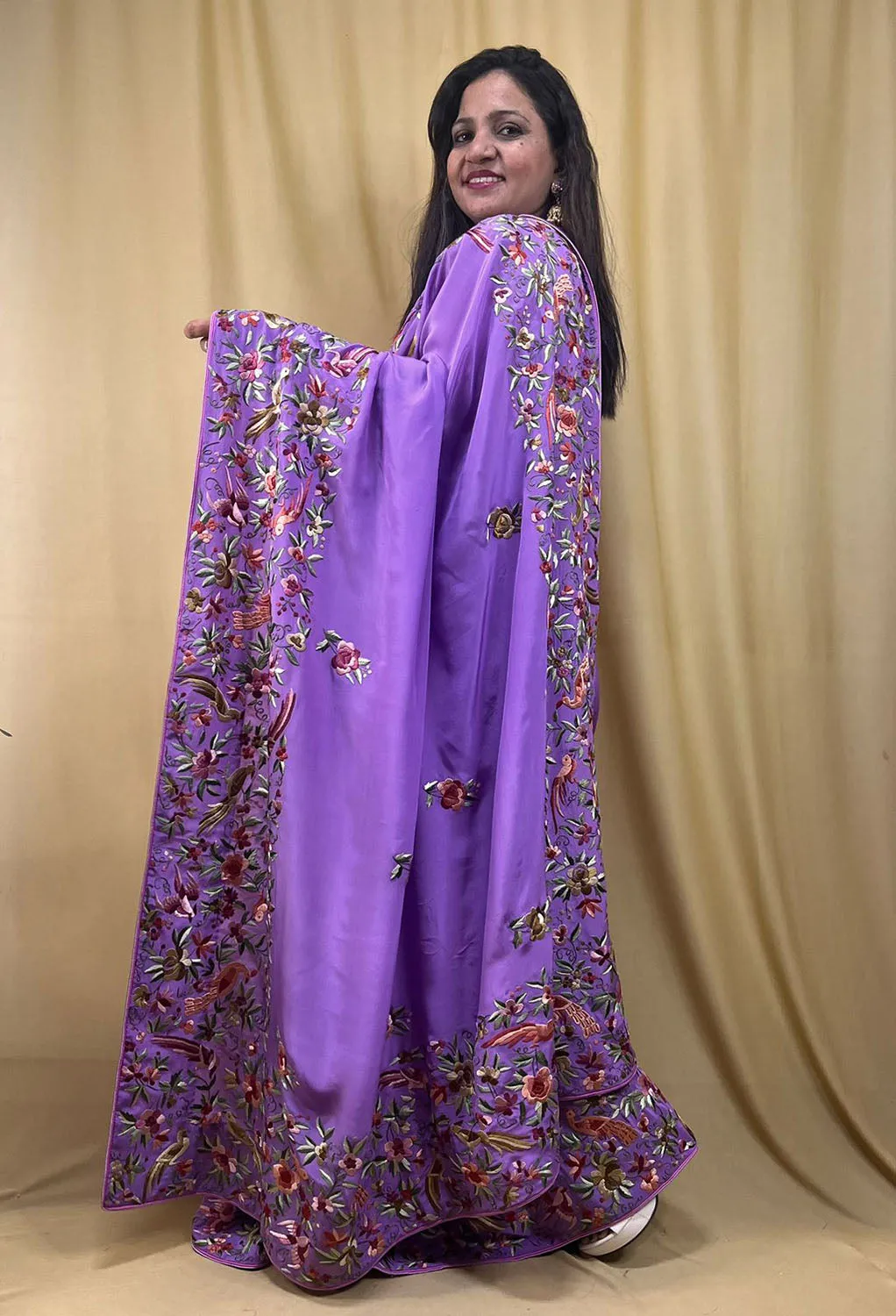 Parsi Gara Crepe Saree: Exquisite Hand Embroidery in Regal Purple