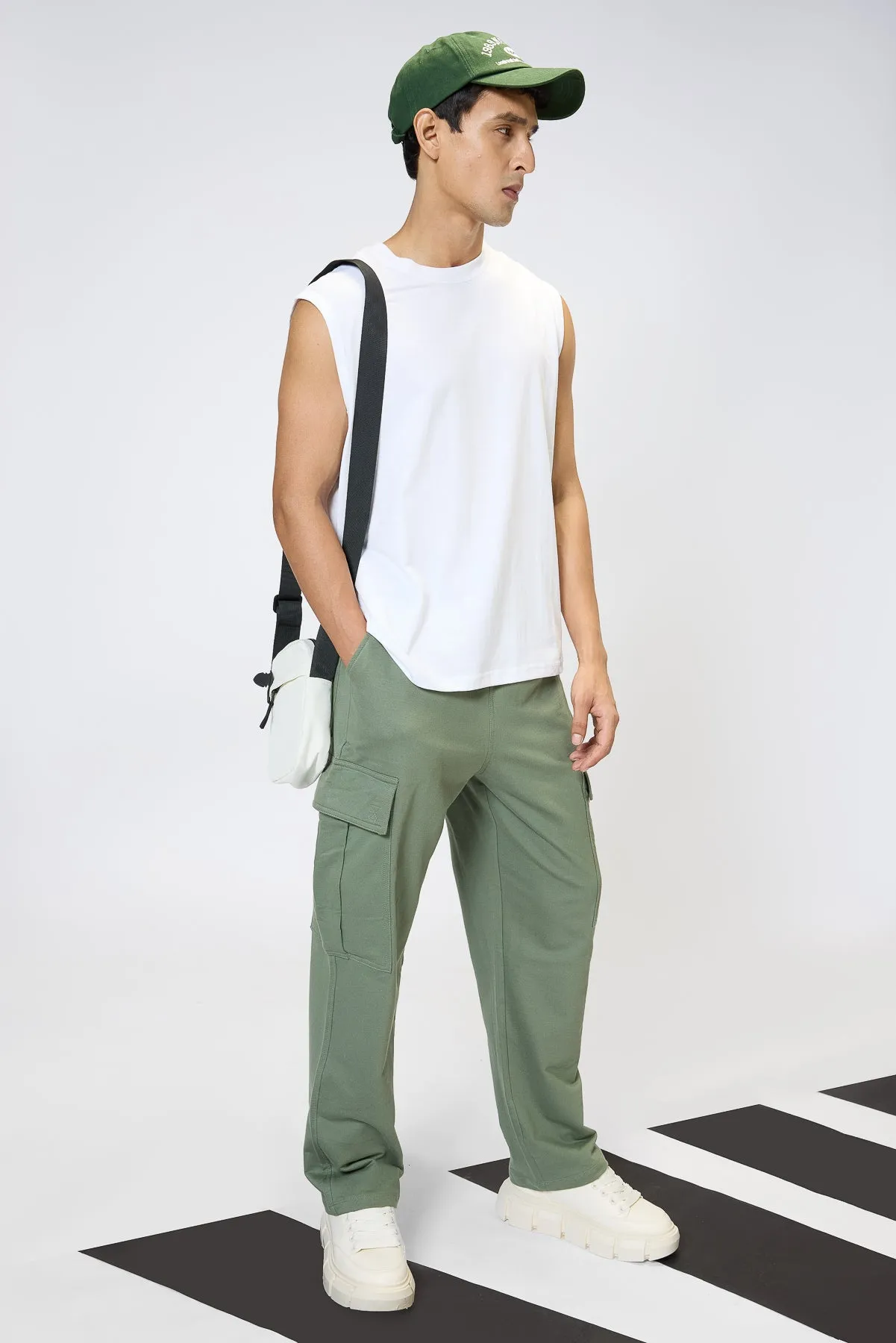 Relaxed Fit Cotton Knitted Men's Jogger Cargos - Sage Green
