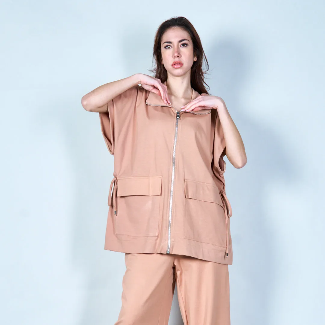 Zip-up short-sleeve hoodie with pockets wholesale